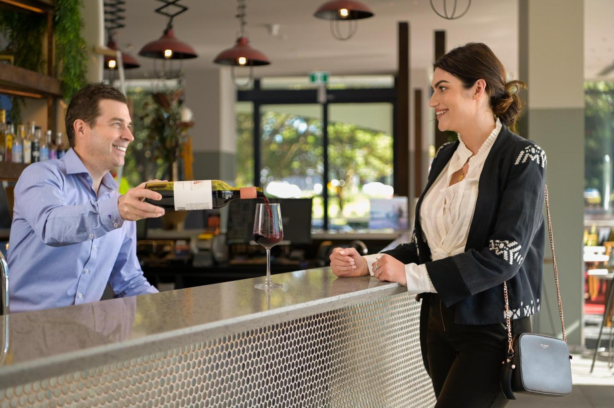 Holiday Inn Express Newcastle By Ihg Exterior photo
